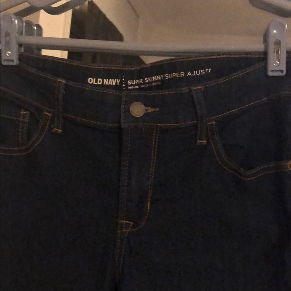 Dark wash Old Navy super skinny size 4 regular